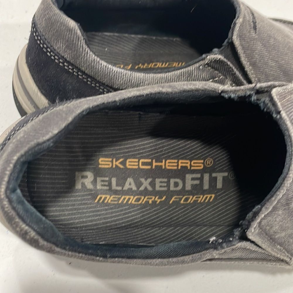Skechers Creston Relaxed Fit Memory Foam Slip On Loafers. Size 11 Men’s - Picture 4 of 7